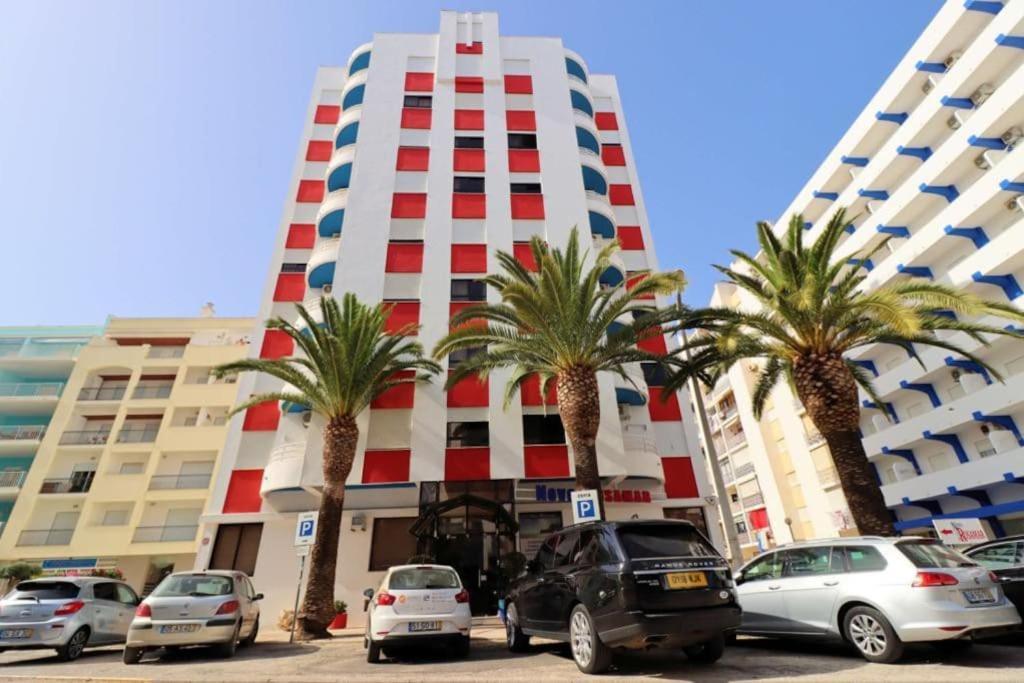 1 Bedroom Flat Completely Renovated. Appartement Armação de Pêra