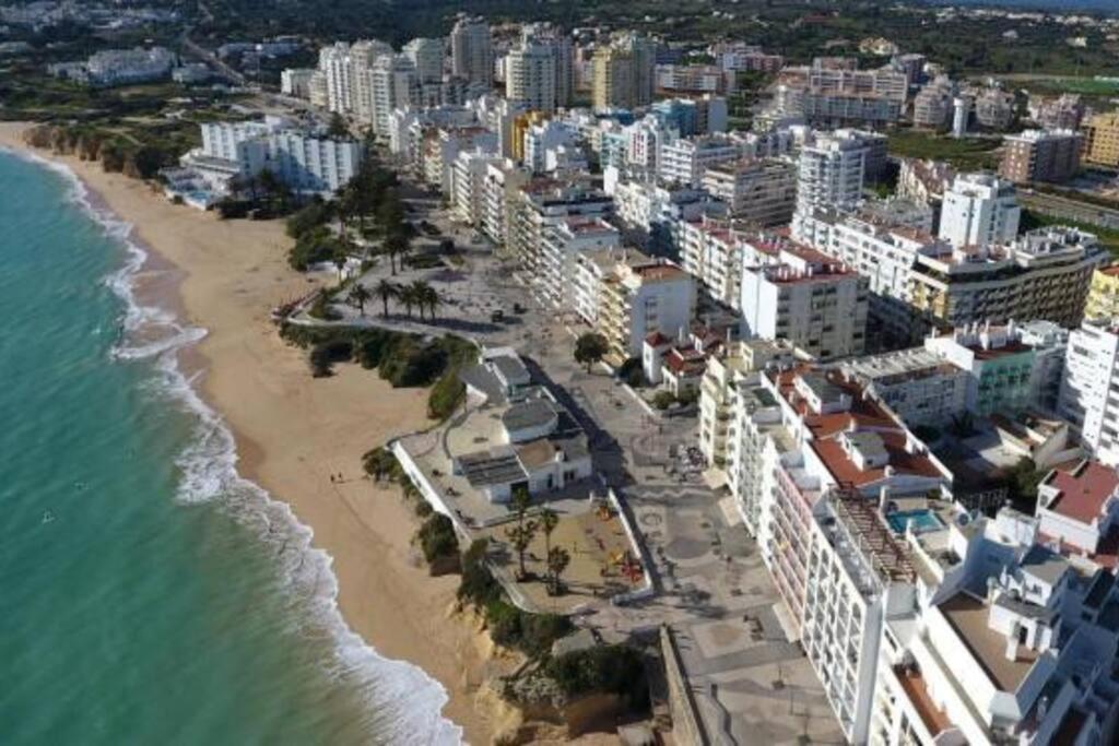 1 Bedroom Flat Completely Renovated. * Armação de Pêra