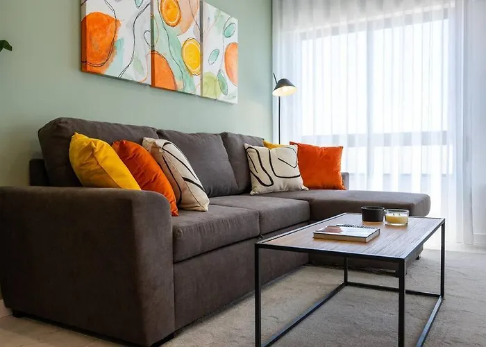 1 Bedroom Flat Completely Renovated.