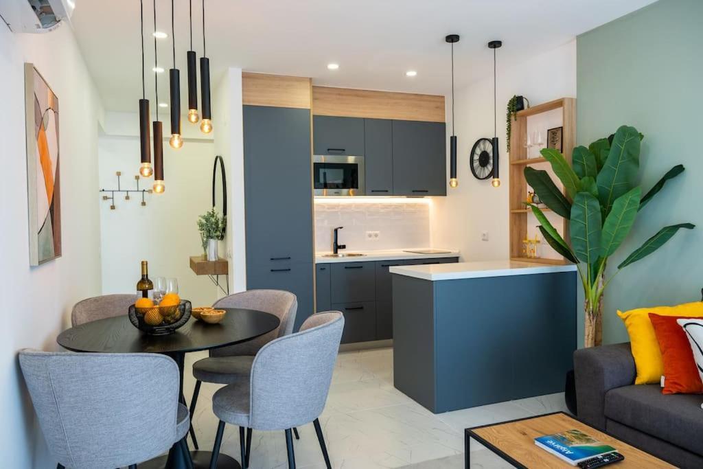 Apartment 1 Bedroom Flat Completely Renovated. Armacao de Pera